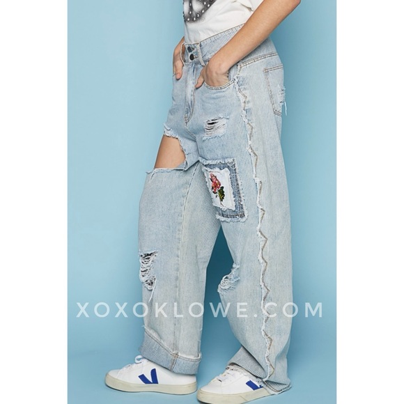 POL Retro 90s Distressed Patchwork Jeans Relaxed Fit - Picture 6 of 16